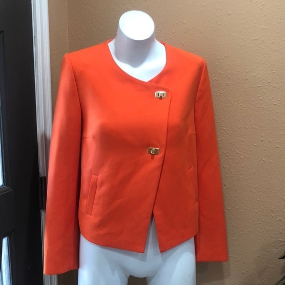 HallHuber orange size button blazer